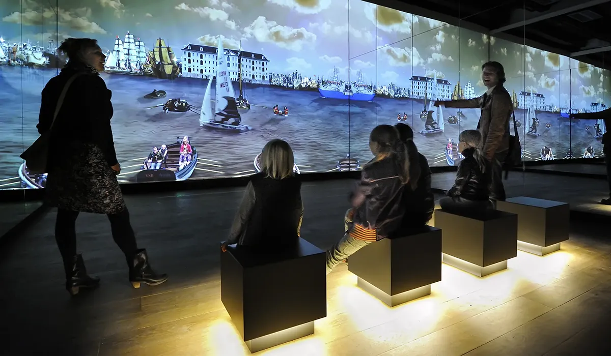 Visitors experiencing the Hypsos museum environment for Het Scheepvaartmuseum
