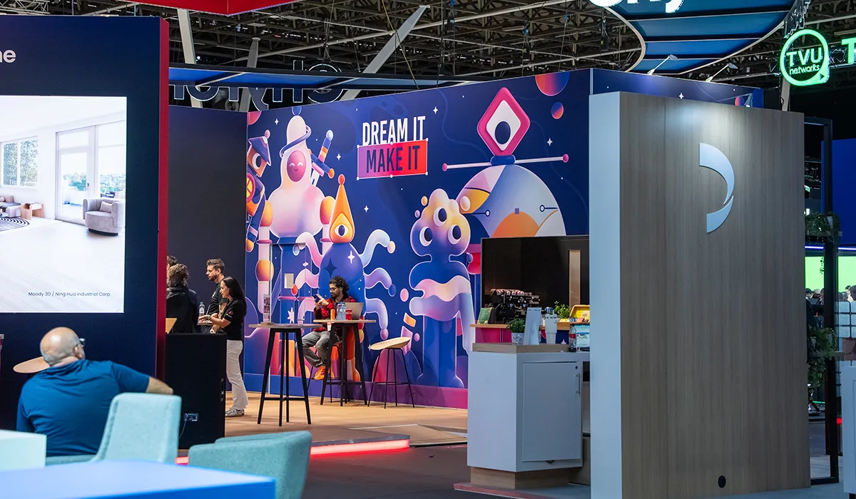 People engaging with the brand experience for Maxon at the IBC 2025, created by Hypsos