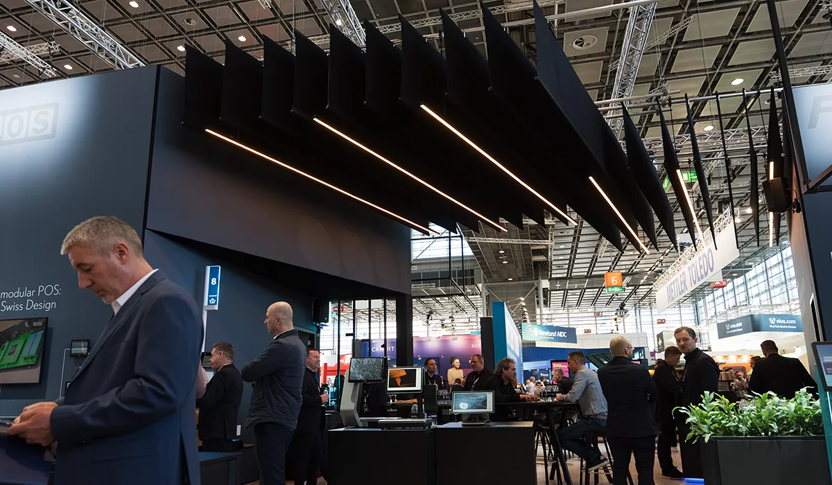 Visitor experience at the Hypsos exhibition stand for Pan Oston at Euroshop 2026